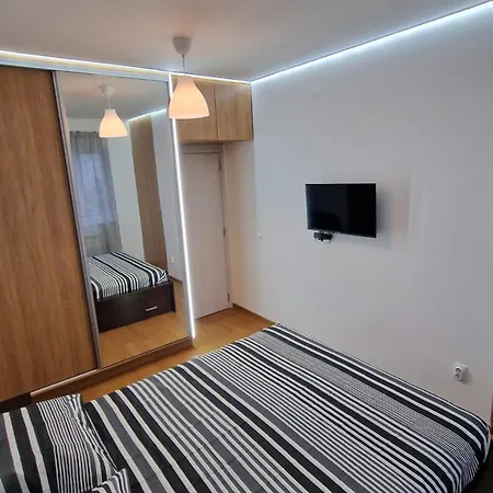 Porodicno-Poslovni Udoban Stan Apartment Belgrade Exterior photo