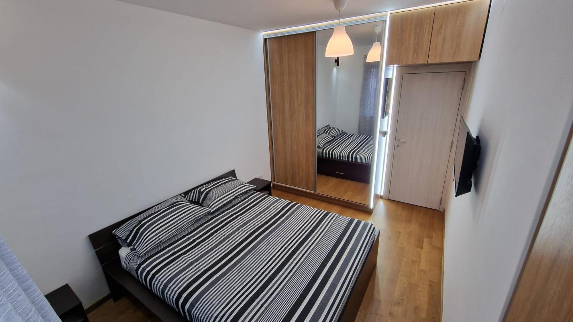 Porodicno-poslovni Udoban Stan Apartman Belgrade